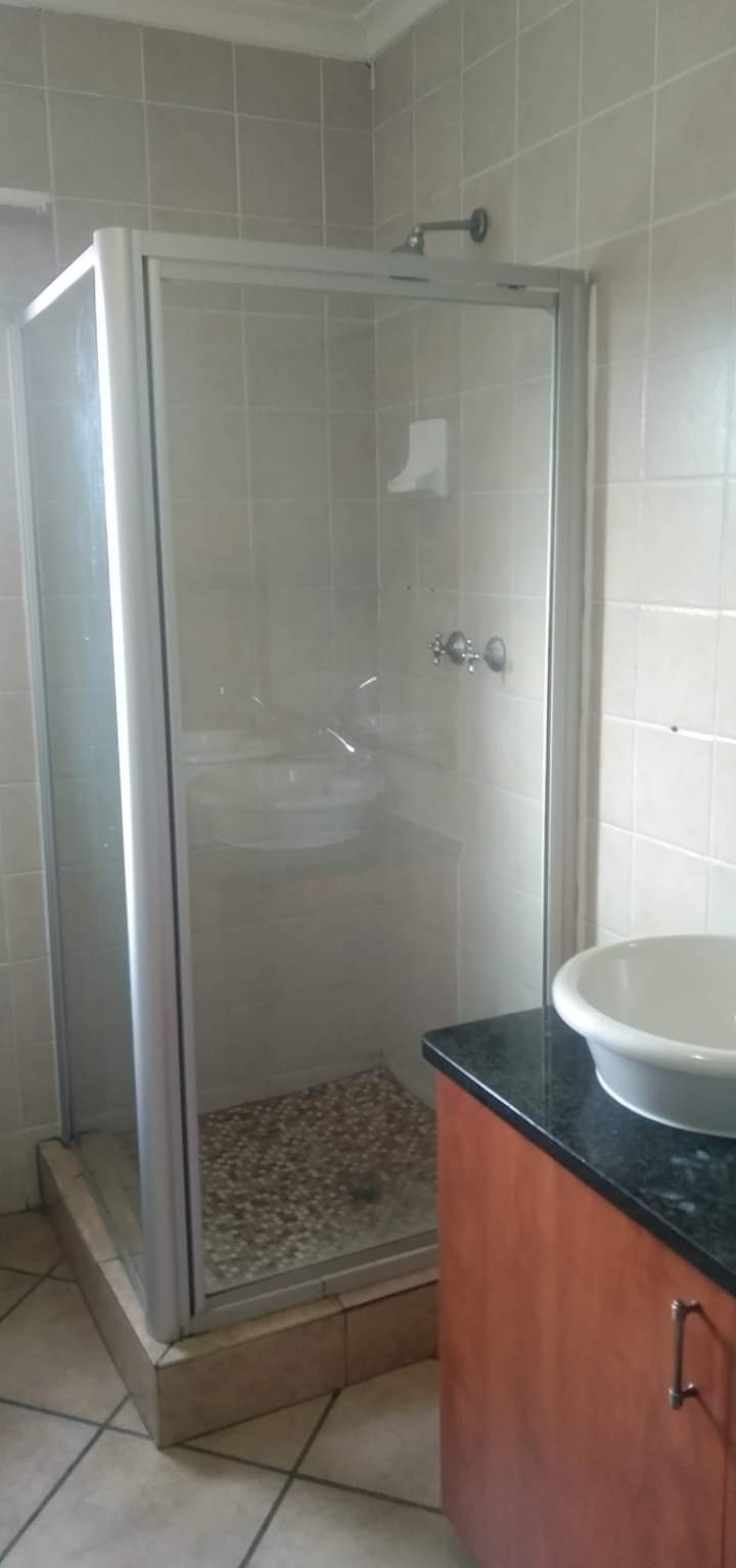 IMG-20241127-WA0060